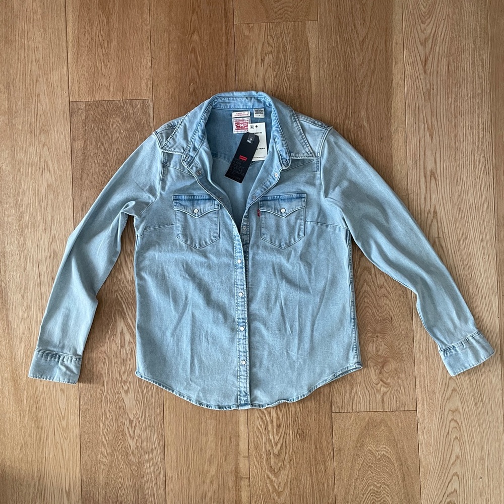 Levi’s western style denim shirt